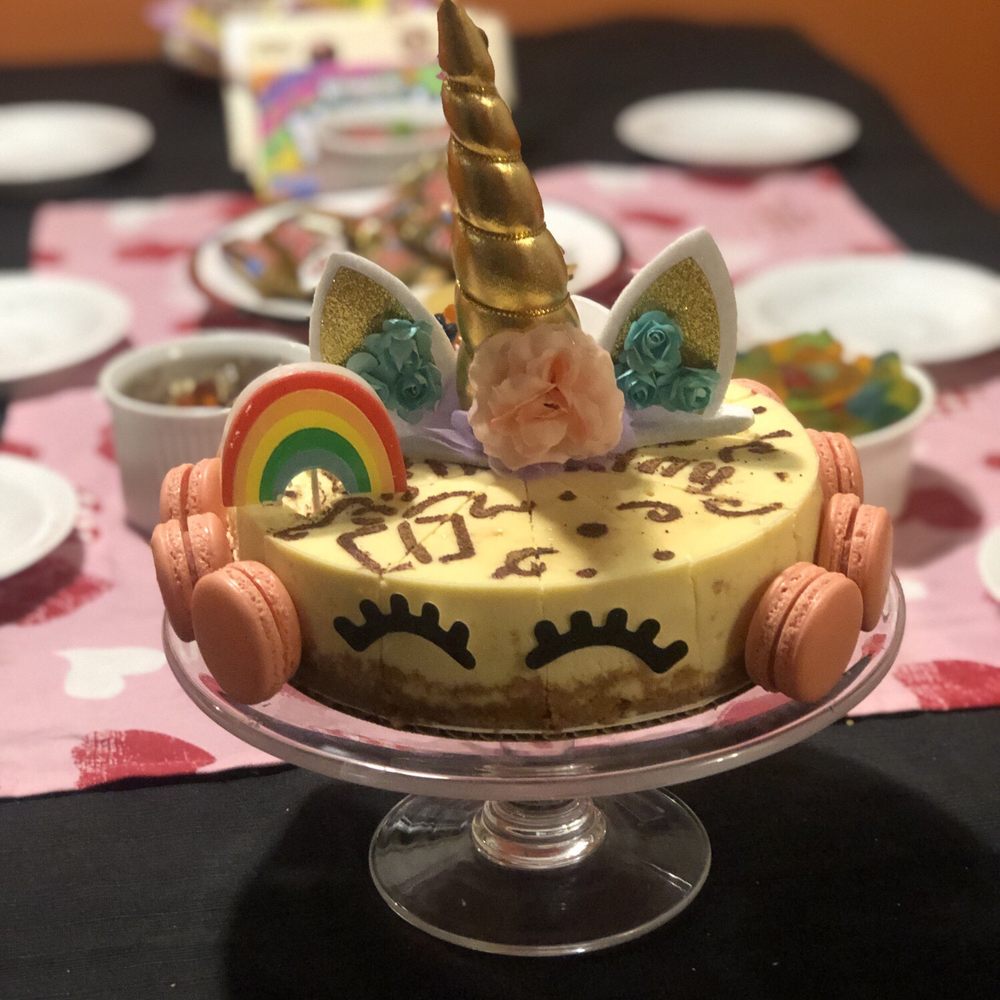 Reuschelle's Cheesecakes - My daughters added design! - Desserts Near Me - Hayward, California