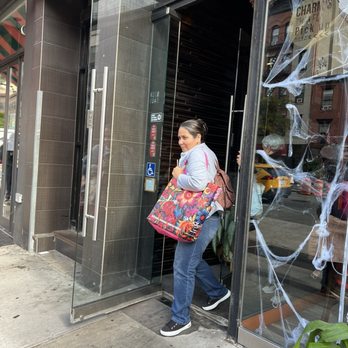 Wan Waan - No outdoor dining - Thai Near Me - New York, New York Wan Waan - No outdoor dining - Thai Near Me - New York, New York