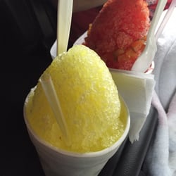 Kold Korner Spot Drive-Thru - Mango Raspa & Picadilly Raspa