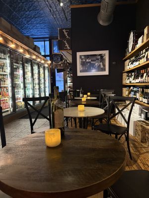 Printers Row Wine Bar and Shop by null