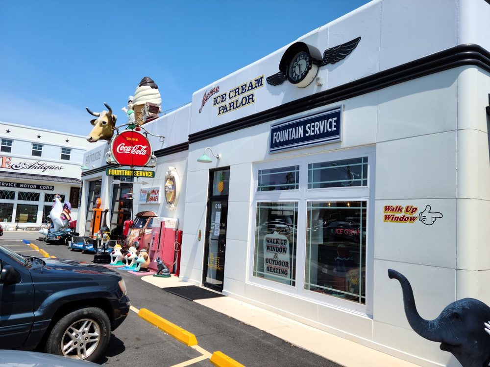 ACME ICE CREAM PARLOR Updated June 2024 90 Photos & 11 Reviews 608 Church Ln, Tappahannock