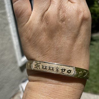 Topaz Goldsmith Repair & Design Studio - Resized & Upstyled Hawaiian gold bracelet with diamonds around Kuuipo. - Jewelry Near Me - Kihei, Hawaii Topaz Goldsmith Repair & Design Studio - Resized & Upstyled Hawaiian gold bracelet with diamonds around Kuuipo. - Jewelry Near Me - Kihei, Hawaii