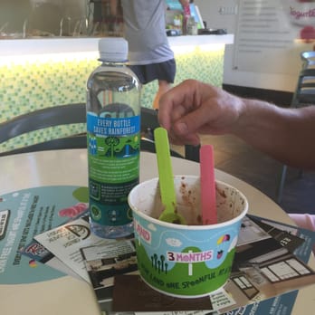 Yogurtland - Miam miam - Ice Cream & Frozen Yogurt Near Me - Lake Forest, California Yogurtland - Miam miam - Ice Cream & Frozen Yogurt Near Me - Lake Forest, California