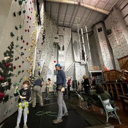 Trailhead Climbing & Outdoor Center - Indoor rock climbing 50' walls, from beginning to advanced climbers, we have something for you!
Come and climb our walls!!