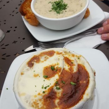 Blackfish Pub - Soup ! - Pubs Near Me - Gibsons, British Columbia Blackfish Pub - Soup ! - Pubs Near Me - Gibsons, British Columbia
