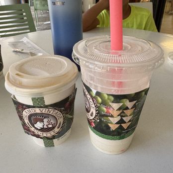 Island Vintage Coffee - Cappuccino and macadamia milkshake - Coffee & Tea Near Me - Lahaina, Hawaii Island Vintage Coffee - Cappuccino and macadamia milkshake - Coffee & Tea Near Me - Lahaina, Hawaii