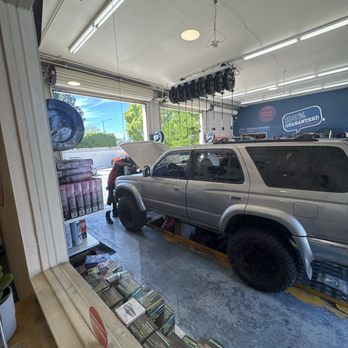 Grease Monkey - Oil change 02 4runner - Oil Change Stations Near Me - Garden Grove, California