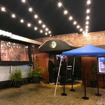 The Ice House - Pasadena - Entrance - Comedy Clubs Near Me - Pasadena, California