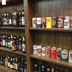 Stillwater Antiques - Beer memorabilia collection.  Some classics like Carlings Black Label and Labatt.