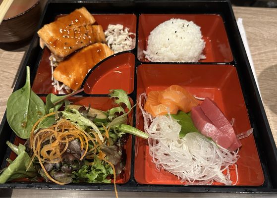 HARU sushi by null