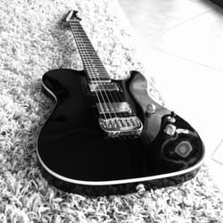 Starr Guitars