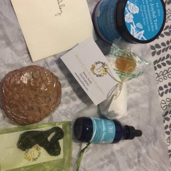 The Joyful Tree Placenta Encapsulation & More - All the items I received. - Naturopathic/Holistic Near Me - Fullerton, California