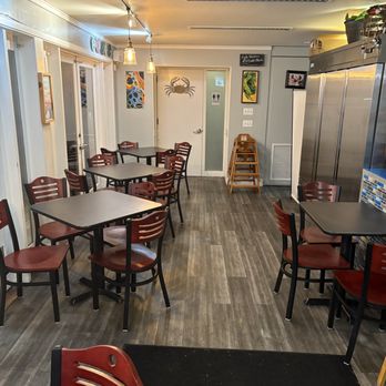 Acton Seafood - New dinning room - Seafood Near Me - Acton, Massachusetts