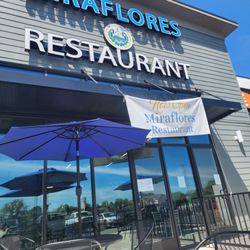 Miraflores Pupuseria - The BEST Pupusas around!