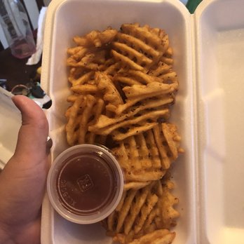 The Git Out - Waffle Fries - Bars Near Me - Austin, Texas The Git Out - Waffle Fries - Bars Near Me - Austin, Texas