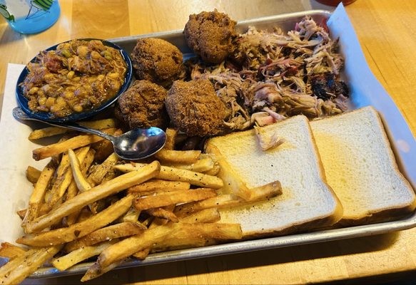 Martin's Bar-B-Que Joint by null