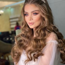 Del Beauty Box - Bridal Hair & Makeup