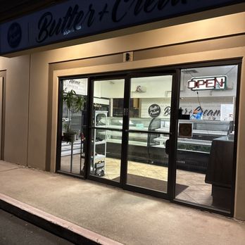 B+C Pizza - Outdoor - this is the place to pickup from! - Pizza Near Me - Laguna Niguel, California