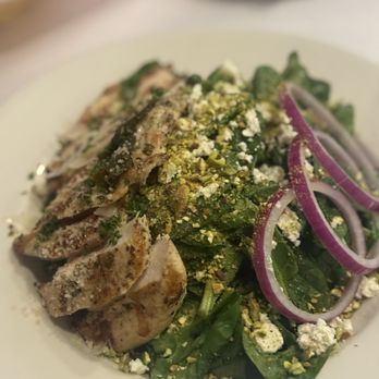 Mamma Mia - Grilled Chicken Salad - Italian Near Me - Bakersfield, California Mamma Mia - Grilled Chicken Salad - Italian Near Me - Bakersfield, California