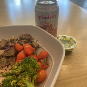sweetgreen - Healthy Salads, Wraps, and Bowls - Garlic steak - Salad Near Me - Denver, Colorado sweetgreen - Healthy Salads, Wraps, and Bowls - Garlic steak - Salad Near Me - Denver, Colorado