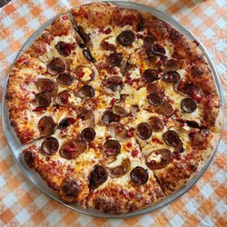 Mattenga's Pizzeria 46 HW New Braunfels - This is the pothole pizza - so good!
