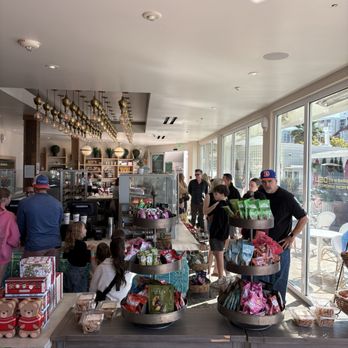 Hotel del Coronado, Curio Collection by Hilton - Only 2 people staffed for this never ending line! - Coronado, CA