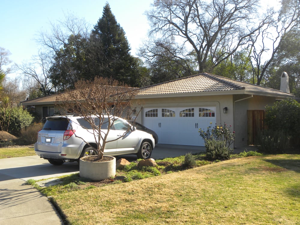 Slide of Brazil Quality Roofing