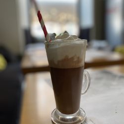 Lookier Cafe