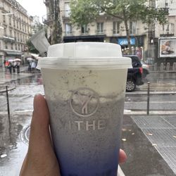 Yithé - Black sesame latte