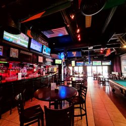 Sunset Tavern - Interior.