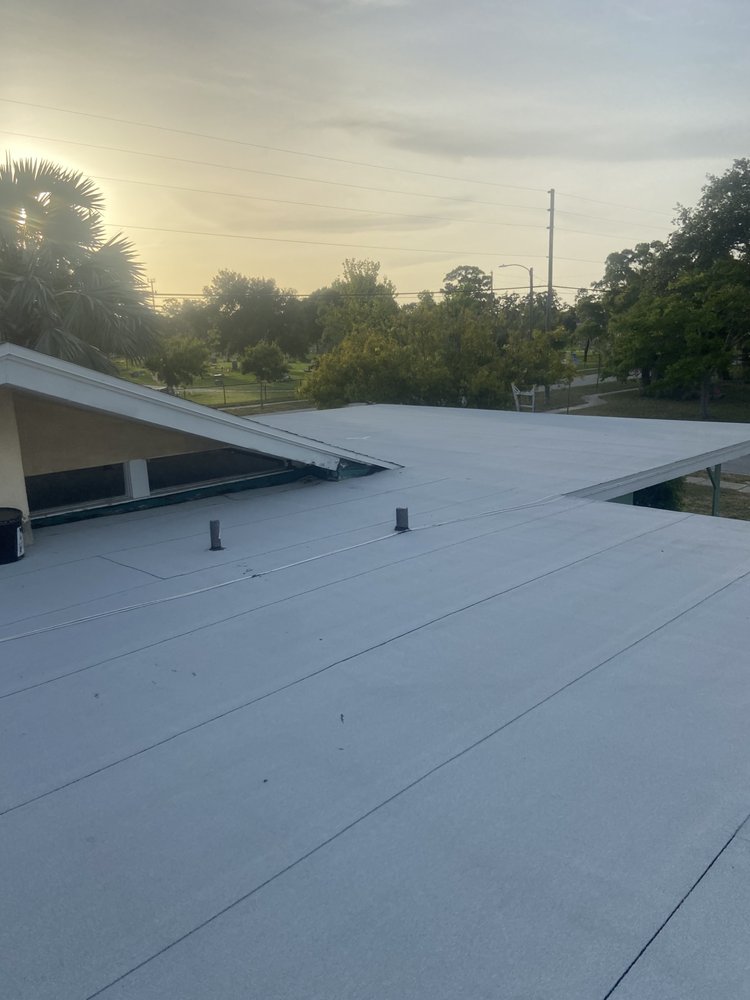Slide of Lightning Fast Roofing and Solar