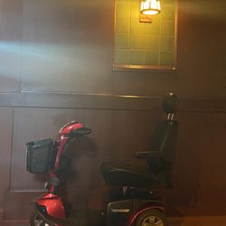 Select Mobility Scooter Rental - Scooter looks great anywhere!