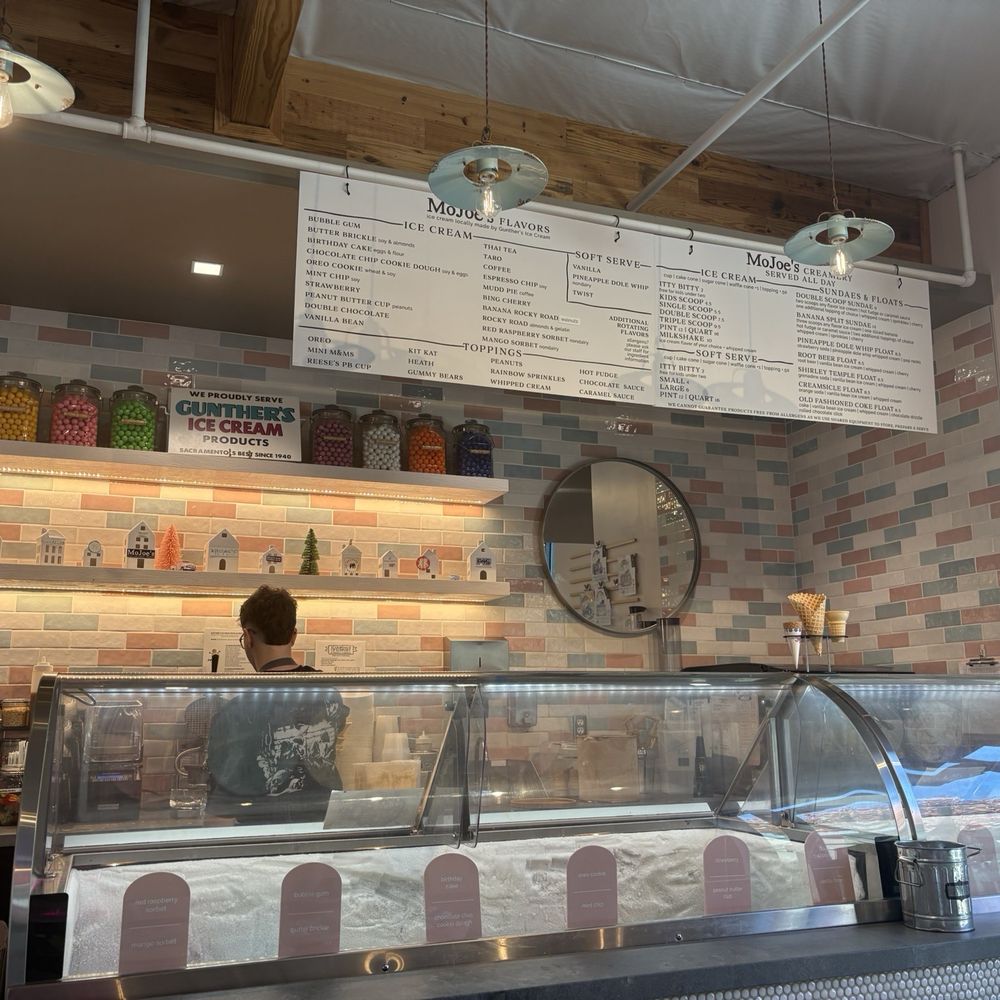 MoJoe's - The parlor. - Coffee & Tea Near Me - Roseville, California MoJoe's - The parlor. - Coffee & Tea Near Me - Roseville, California