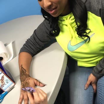 Henna Sue - Henna Artists Near Me