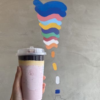 Machi Machi - Strawberry flurry - Bubble Tea Near Me - Markham, Ontario