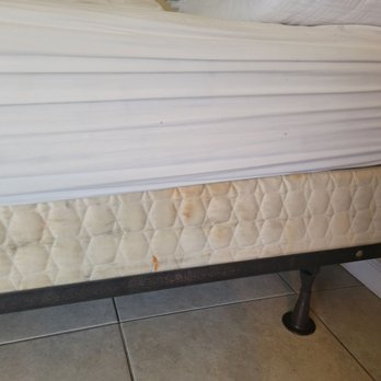 Hershey Motel - My room was disgusting. They called this clean. I had to strip the bed and the towels were disgusting too. Do not stay here - Hotels Near Me - Seaside Heights, New Jersey