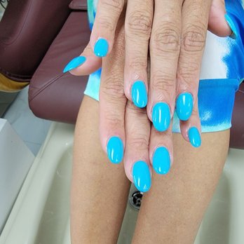Star Nails - Love my nails!!!!! Definitely recommend Star nails!! BEAUTIFUL SALON!! SO MODERN AND CLEAN! - Nail Salons Near Me - Dania Beach, Florida