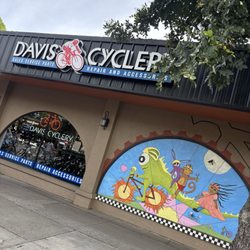 Davis Cyclery - The spot!