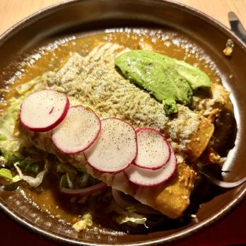 Paseo - Enchilada de pollo - Mexican Near Me - Anaheim, California Paseo - Enchilada de pollo - Mexican Near Me - Anaheim, California