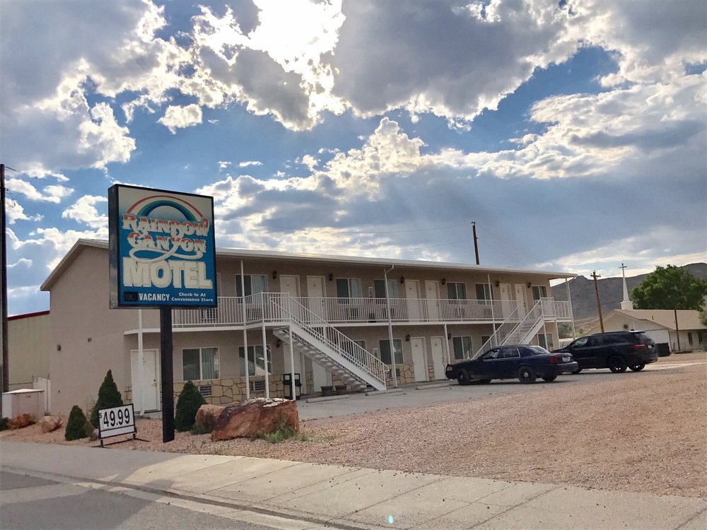 RAINBOW CANYON MOTEL Updated September 2024 Caliente, Nevada Hotels Phone Number Yelp