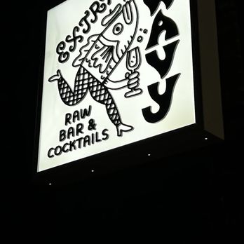 Extra Wavy - Seafood Near Me - St. Louis, Missouri Extra Wavy - Seafood Near Me - St. Louis, Missouri