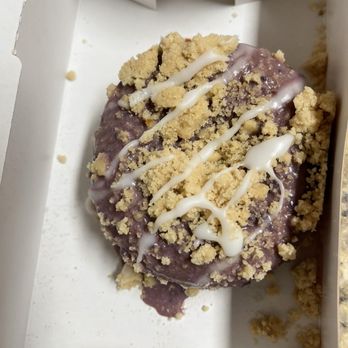 Duck Donuts - blueberry crumble - Donuts Near Me - Las Vegas, Nevada