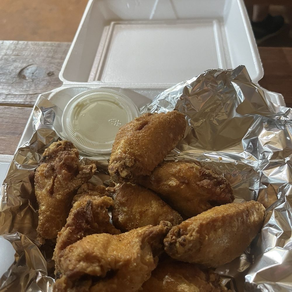 Com Tam Pa Phi - Lemon Pepper Chicken Wings - Food Trucks Near Me - Austin, Texas Com Tam Pa Phi - Lemon Pepper Chicken Wings - Food Trucks Near Me - Austin, Texas