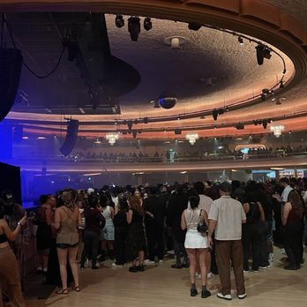 Hollywood Palladium - General standing admission ) get here early ! - Music Venues Near Me - Hollywood, California Hollywood Palladium - General standing admission ) get here early ! - Music Venues Near Me - Hollywood, California