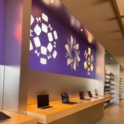 Apple Store - Laptops