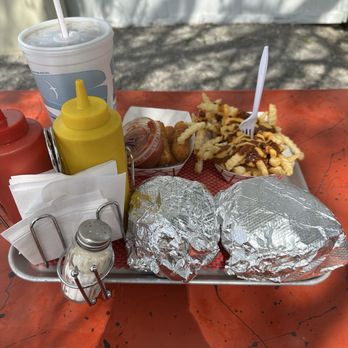 B & K Drive-In - Burgers, fries and house made root beer! - American Near Me - Van Wert, Ohio B & K Drive-In - Burgers, fries and house made root beer! - American Near Me - Van Wert, Ohio