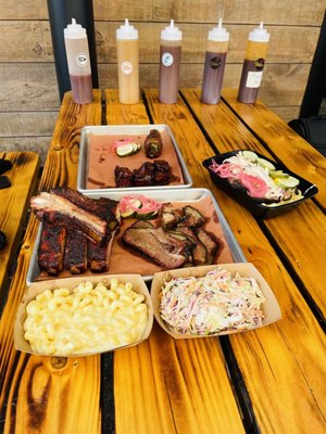 Big Pig Barbecue & Catering by null