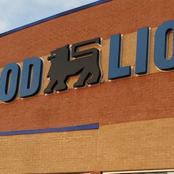 Food Lion - outside wall sign