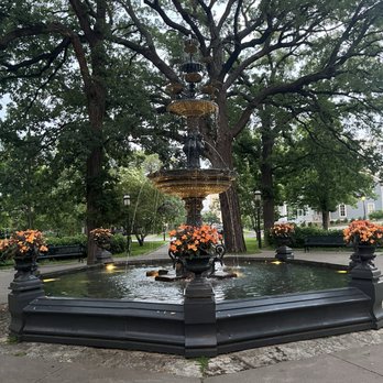 Forepaugh's Restaurant - Fountain at Irvine Park - New American Near Me - Saint Paul, Minnesota