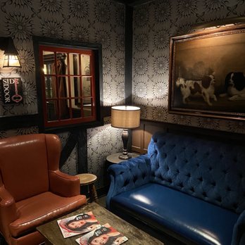 Five Crowns - Love the vintage decor - Steakhouses Near Me - Corona del Mar, California Five Crowns - Love the vintage decor - Steakhouses Near Me - Corona del Mar, California